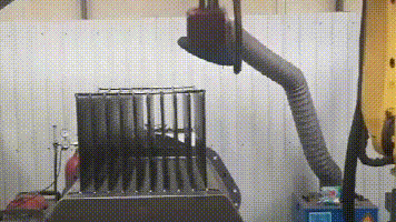 波紋變壓器油箱焊接機(jī)器人系統(tǒng)?實(shí)例詳解